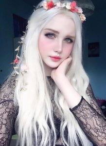 银发美女,探寻优雅美生的银发时尚传奇